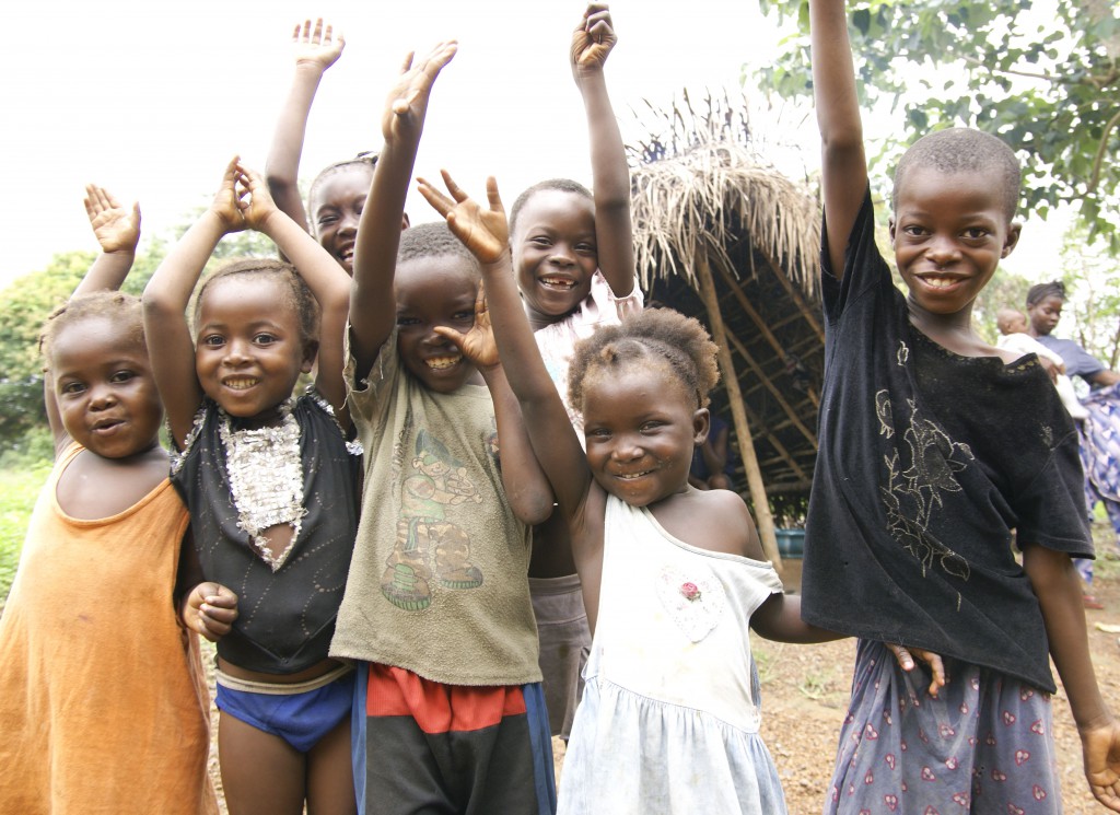 Dejlige smilende børn ved Masanga Hospitalet 